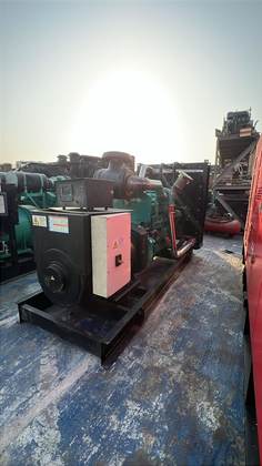 مولد كومينز KT19 V12 جديد صفر ساعة بقدرة 625 KVA